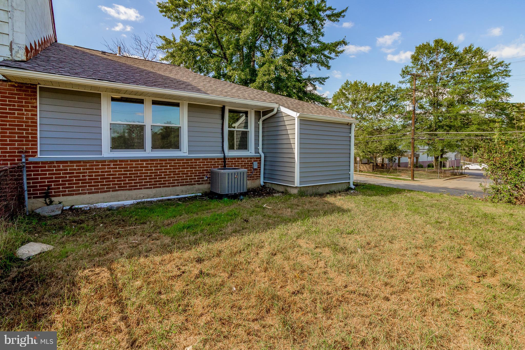 7700 Bender Road Landover, MD 20785 - Photo 12 of 13 a view of outdoor space and yard