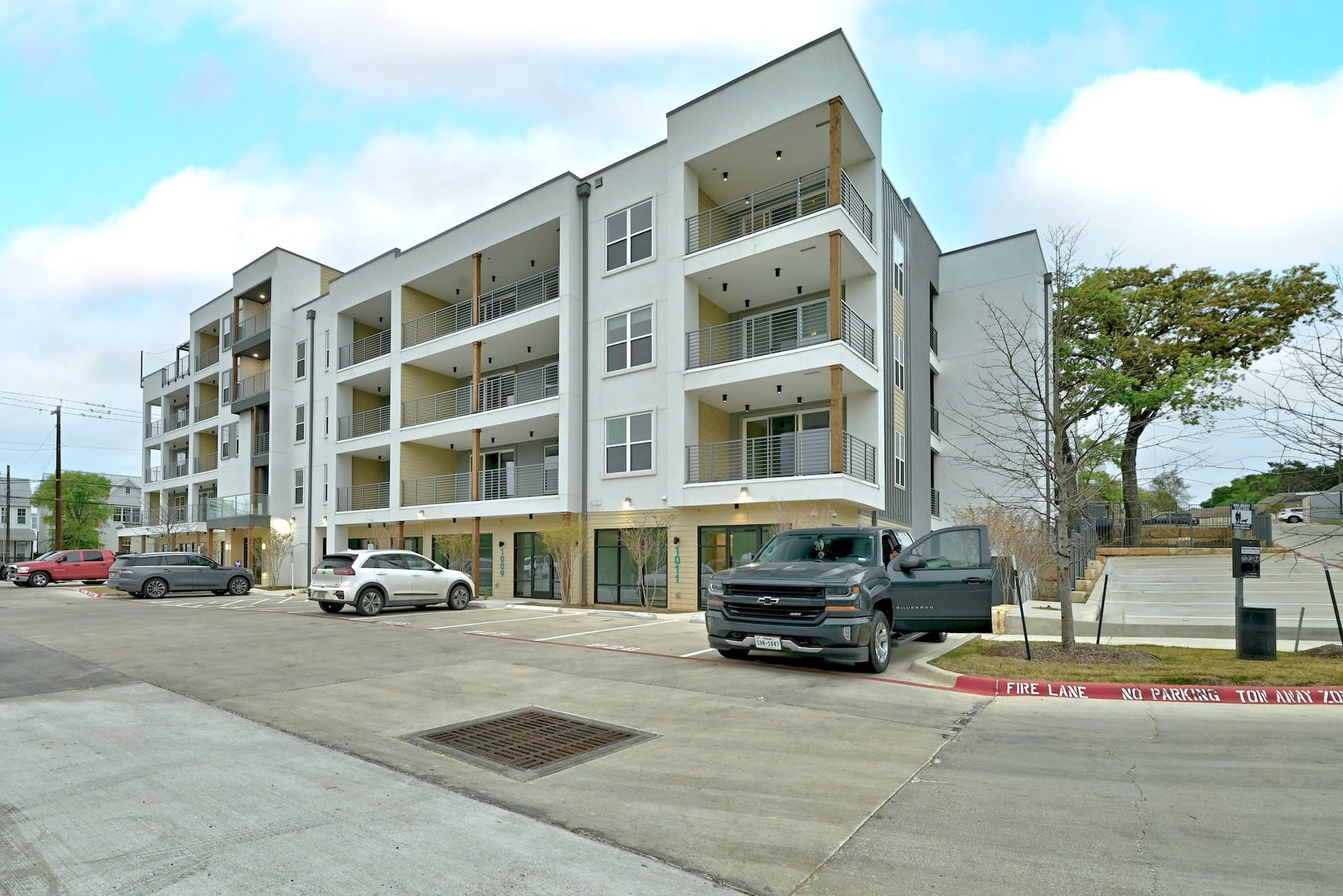 4801 Springdale Road, Unit 1204 Austin, TX 78723 - Photo 2 of 28