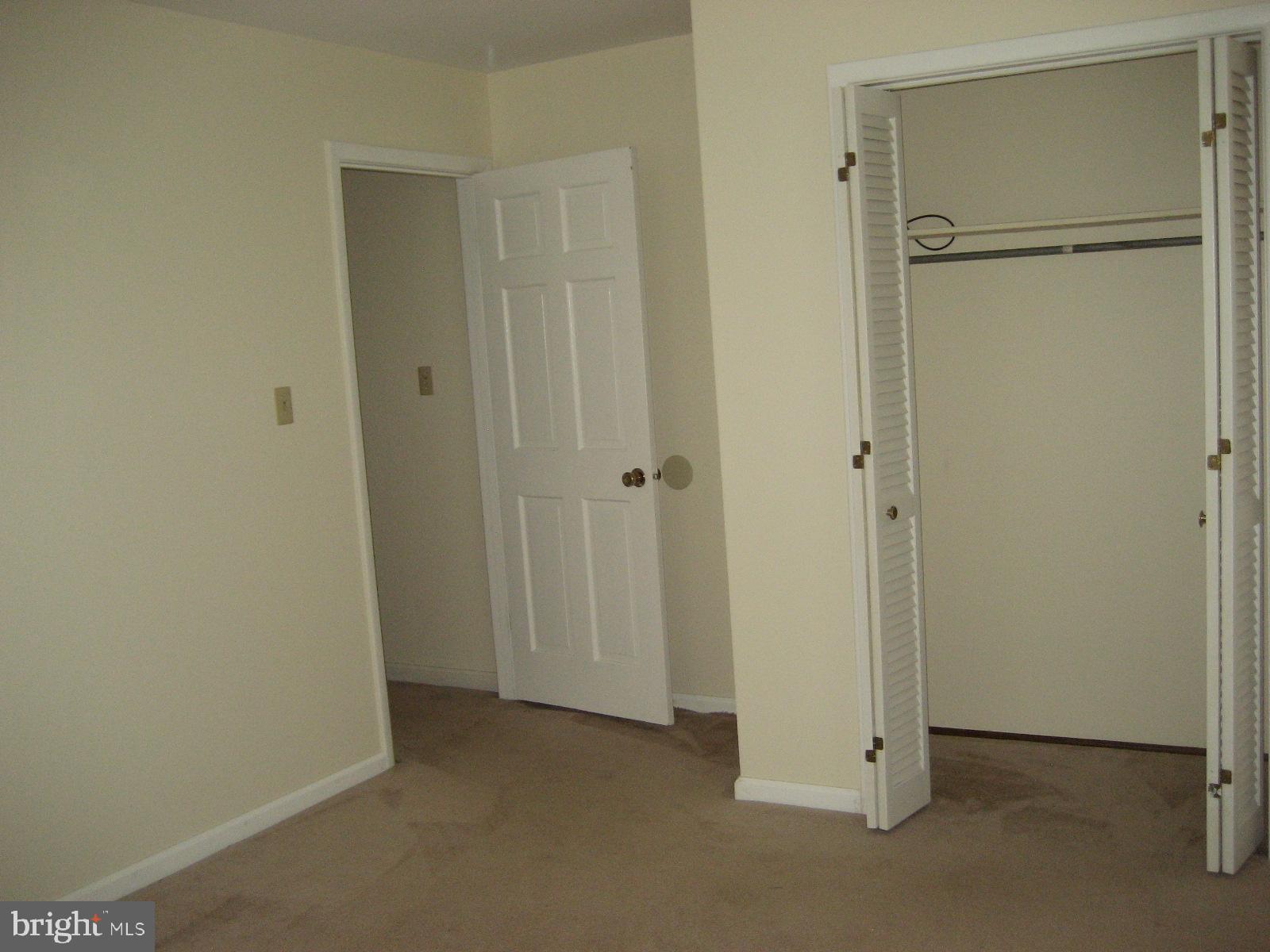 209 Dover Road Warrenton, VA 20186 - Photo 17 of 30 a view of an empty room