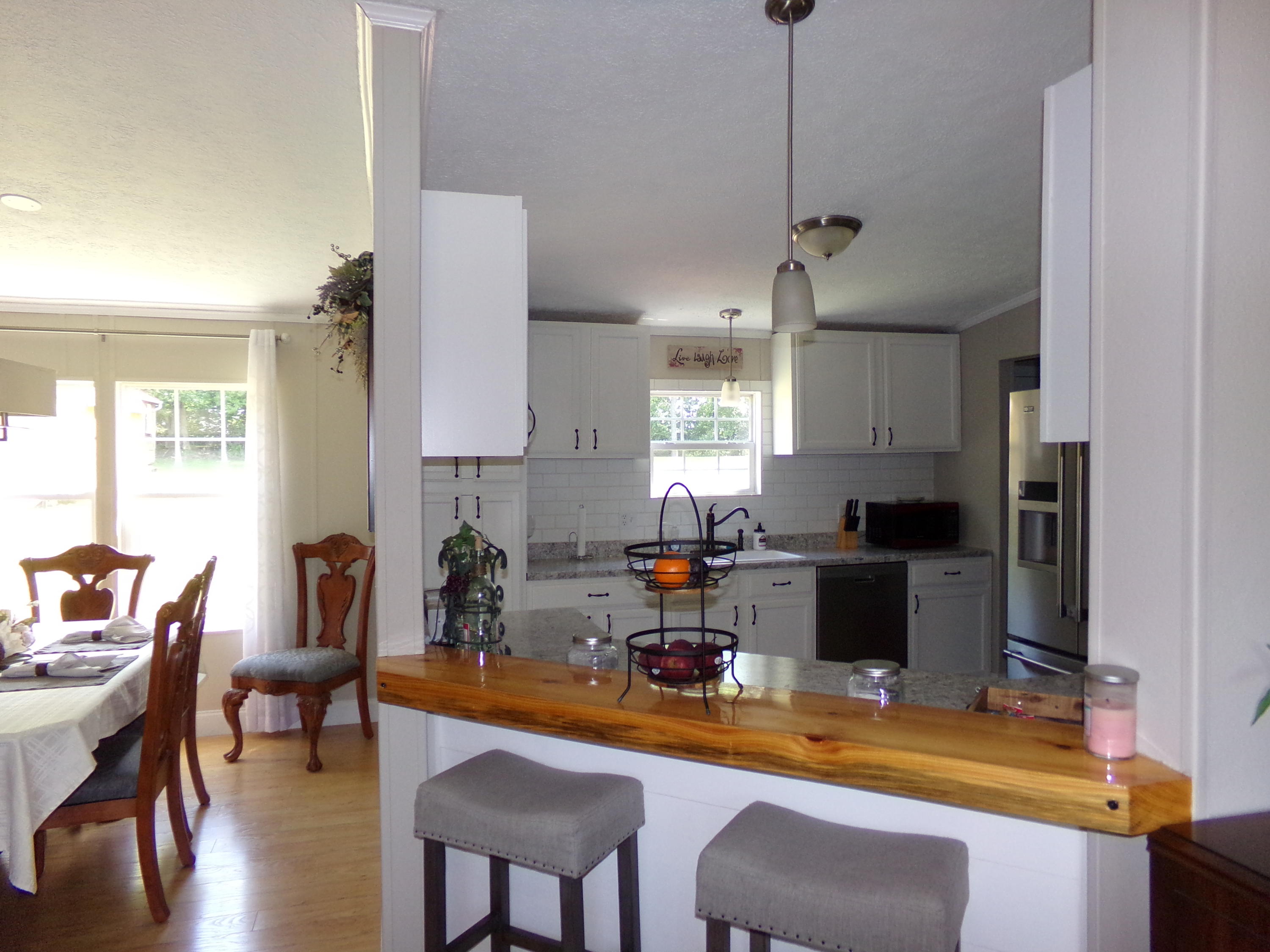 1120 Ridgeview Road Maryville, TN 37801 - Photo 16 of 29 breakfast bar