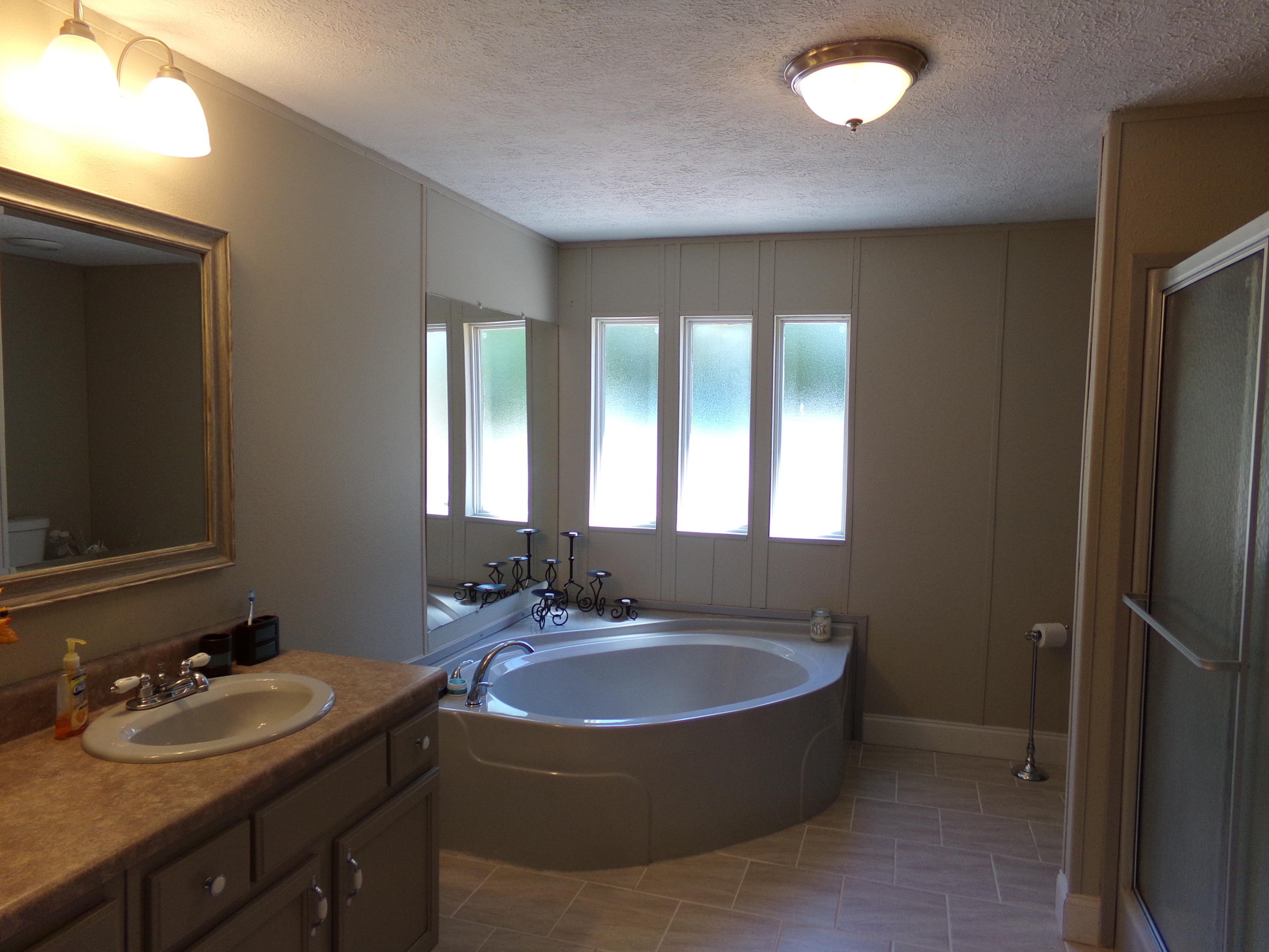 1120 Ridgeview Road Maryville, TN 37801 - Photo 24 of 29 master bath