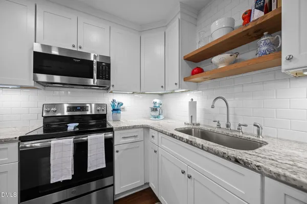 $289,500 | 2708 Daytona Drive, Raleigh, NC 27610