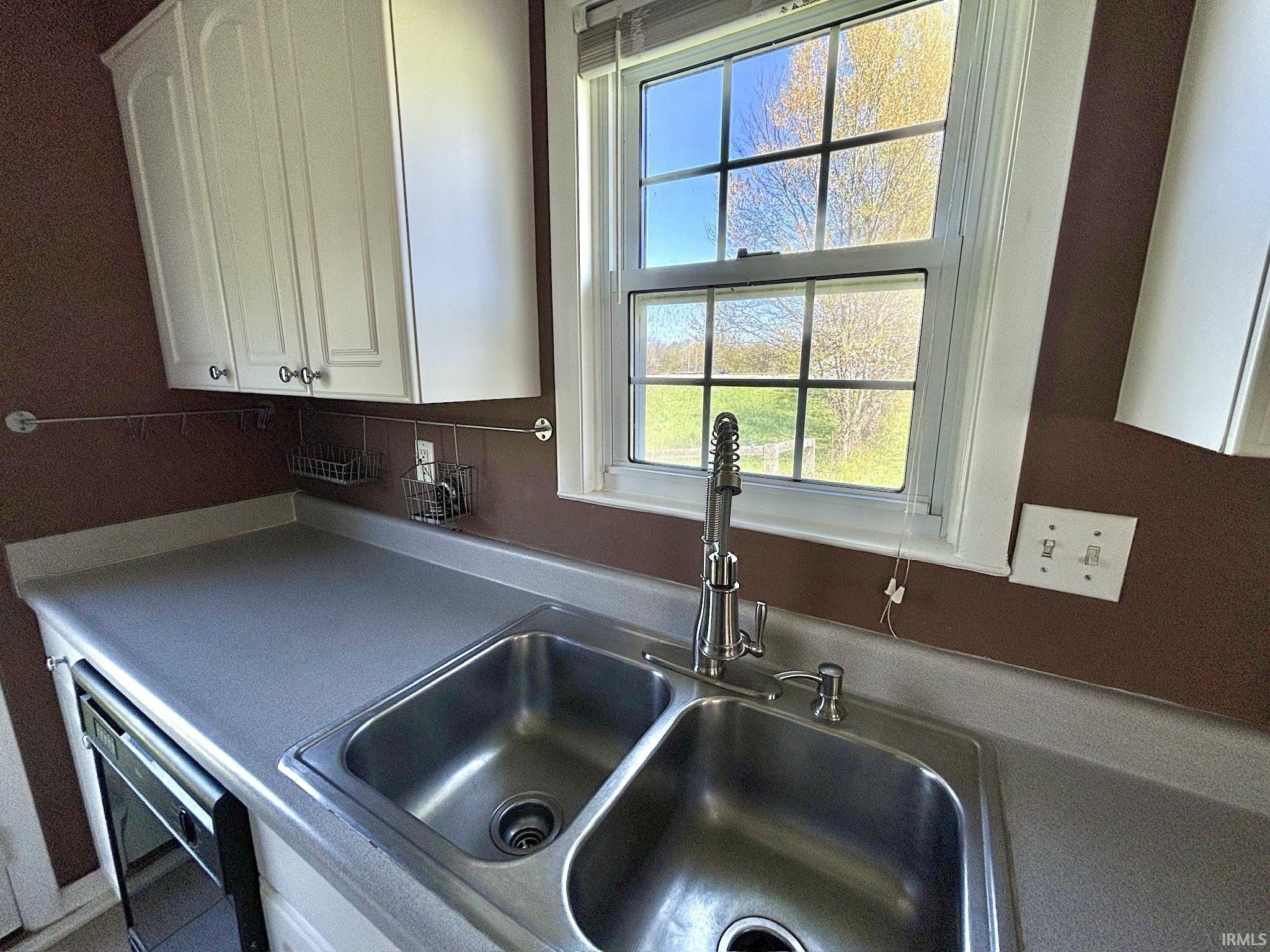 7122 Lauderdale Road Dale, IN 47523 - Photo 20 of 29 Gallery Image 20