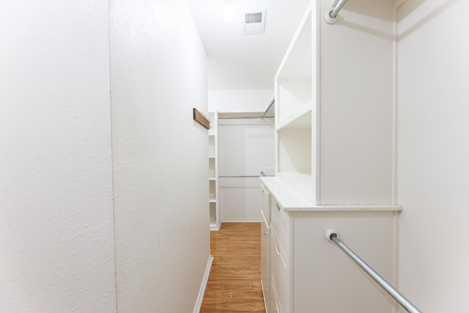6526 7th Street Lubbock, TX 79416 - Photo 47 of 67 6526 7th-43