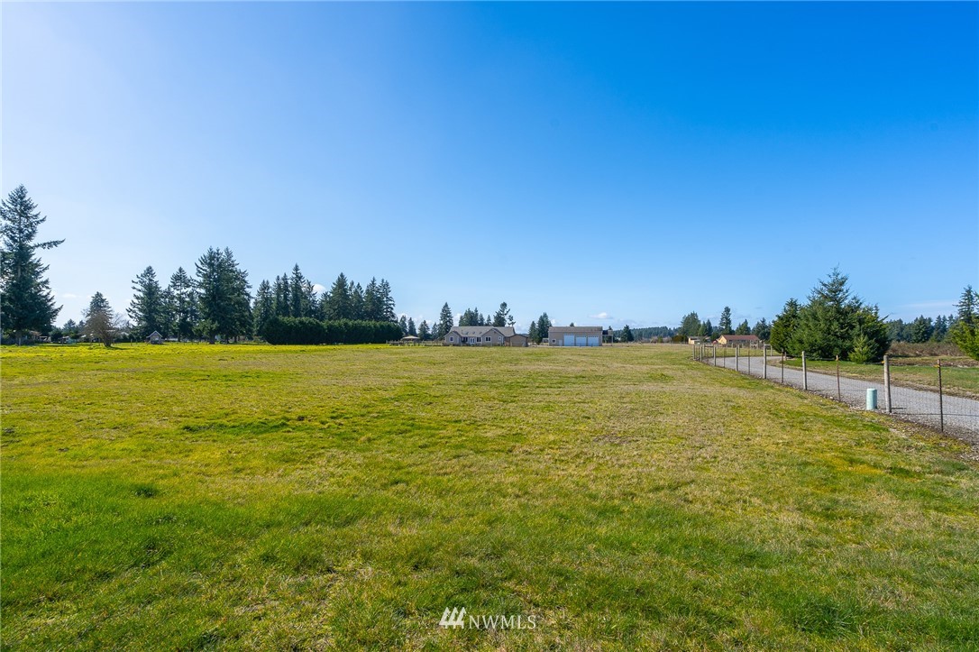 16847 Sheldon Lane Southwest Rochester, WA 98579 - Photo 39 of 40 a view of an ocean view