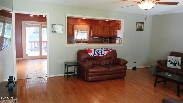 $550,000 | 364 Max Jett Road, Johnson City, TN 37601