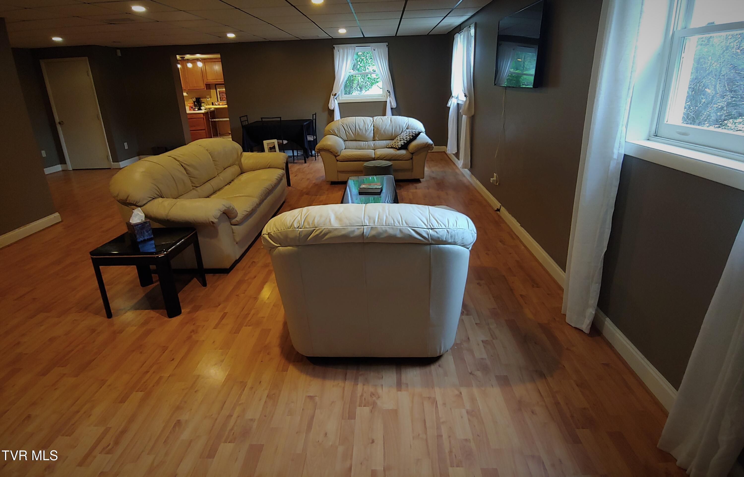 364 Max Jett Road Johnson City, TN 37601 - Photo 35 of 38 36