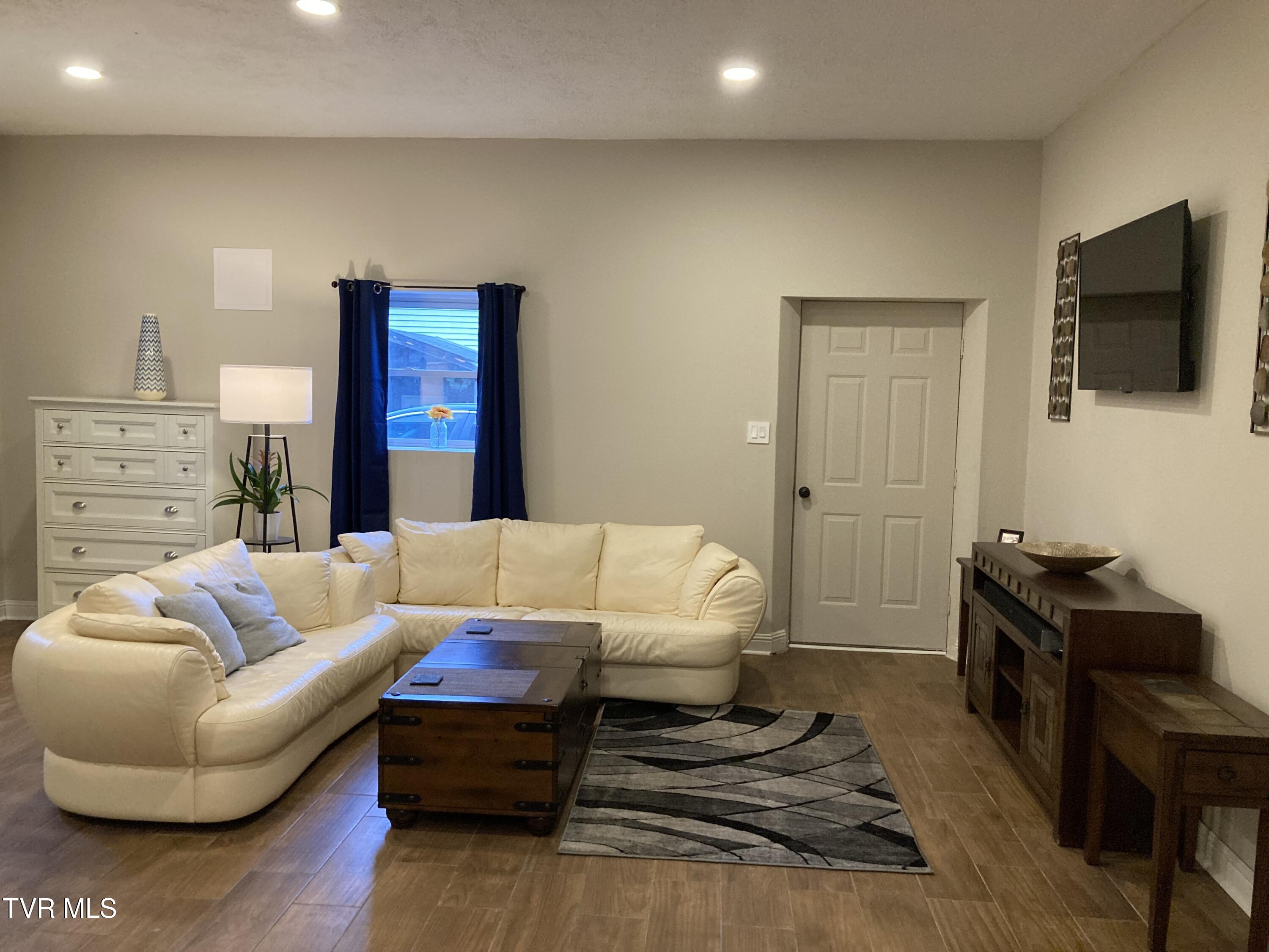 364 Max Jett Road Johnson City, TN 37601 - Photo 36 of 38 37