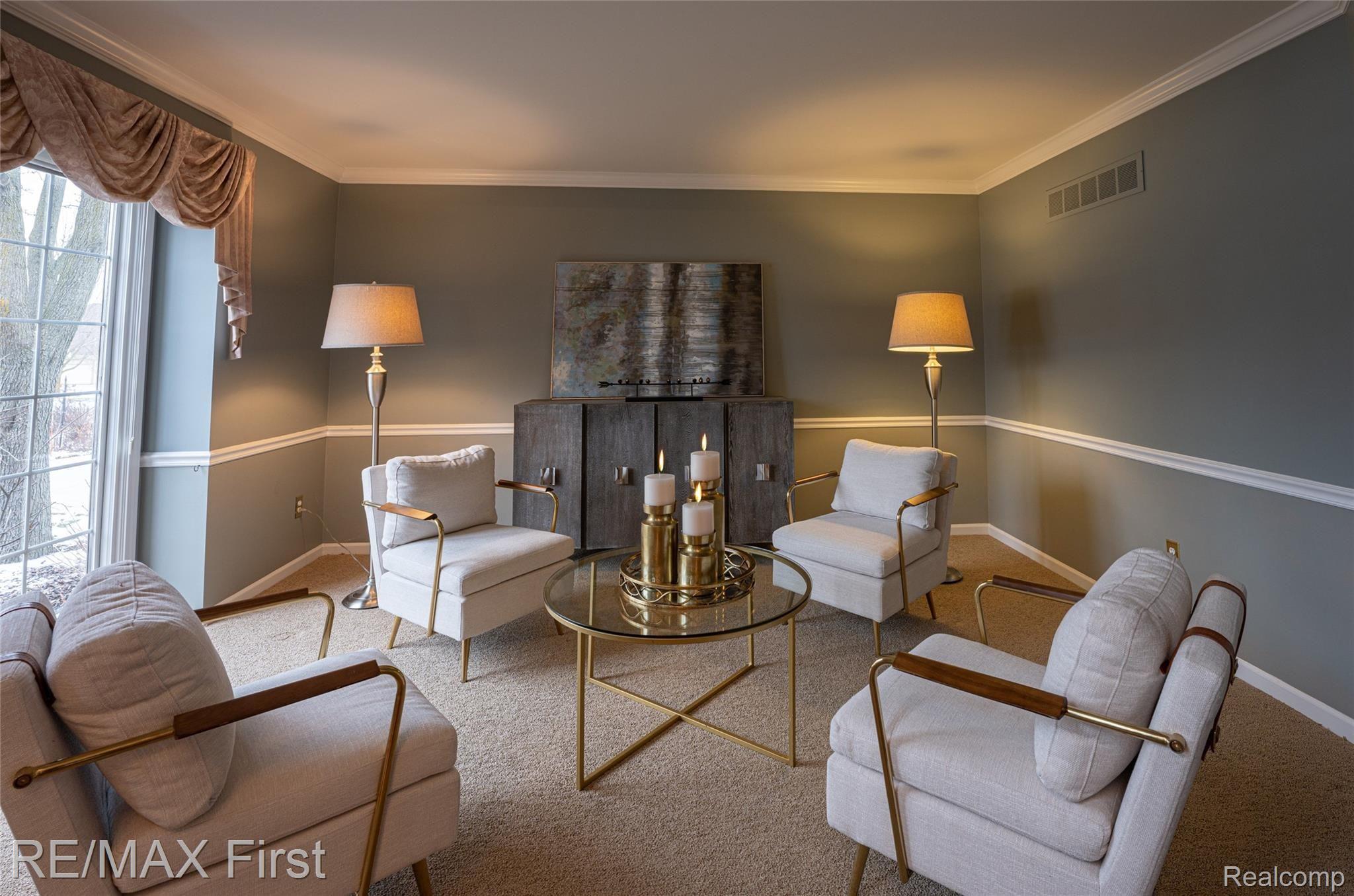 416 Cross Creek Boulevard Rochester, MI 48306 - Photo 8 of 46 8.jpg