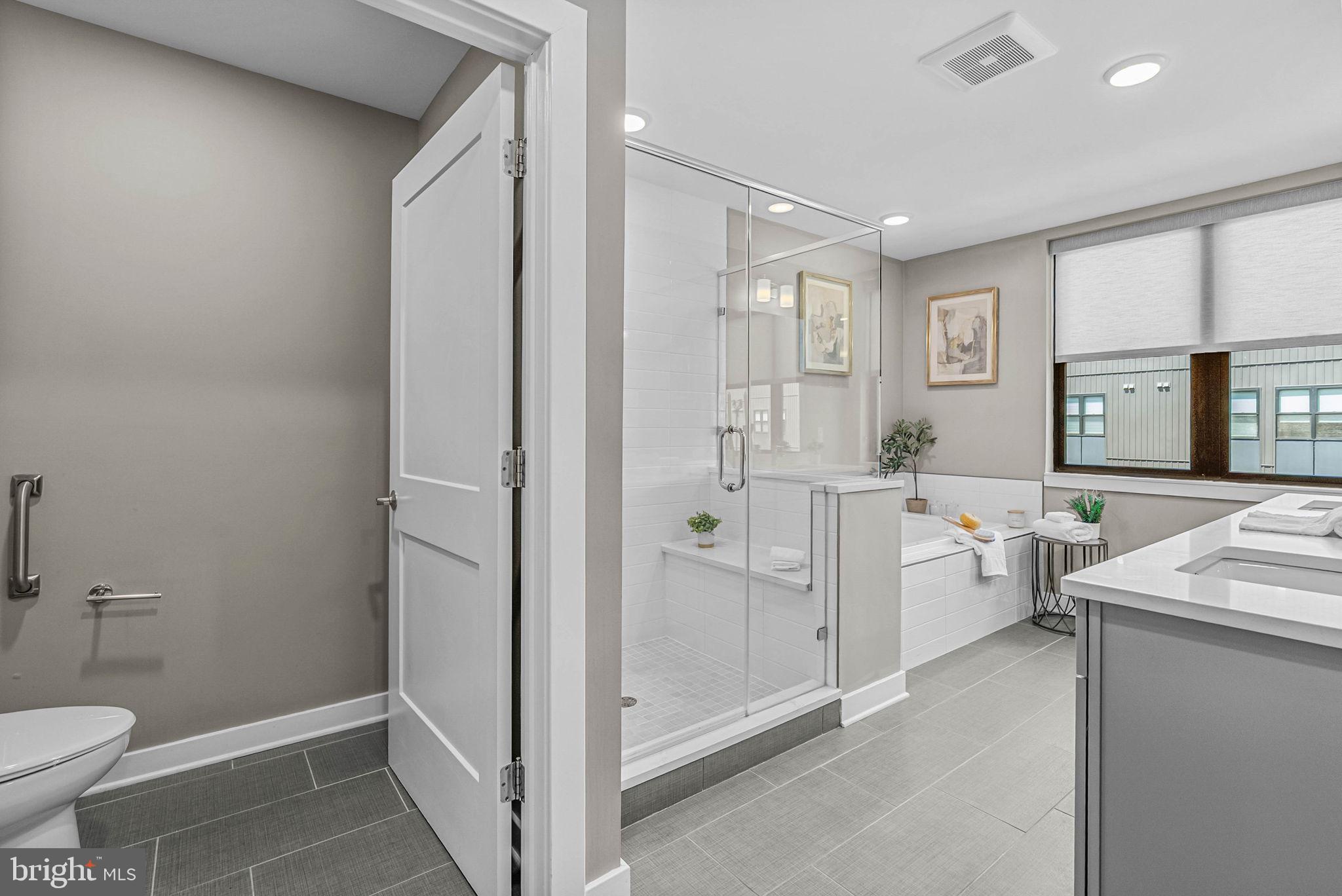 4574 Riverside Way Philadelphia, PA 19127 - Photo 36 of 56