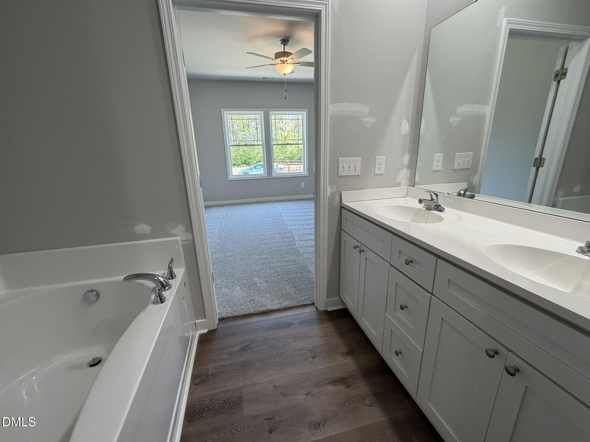 25 Jacobs Ridge Drive Four Oaks, NC 27524 - Photo 11 of 18 IMG_8480