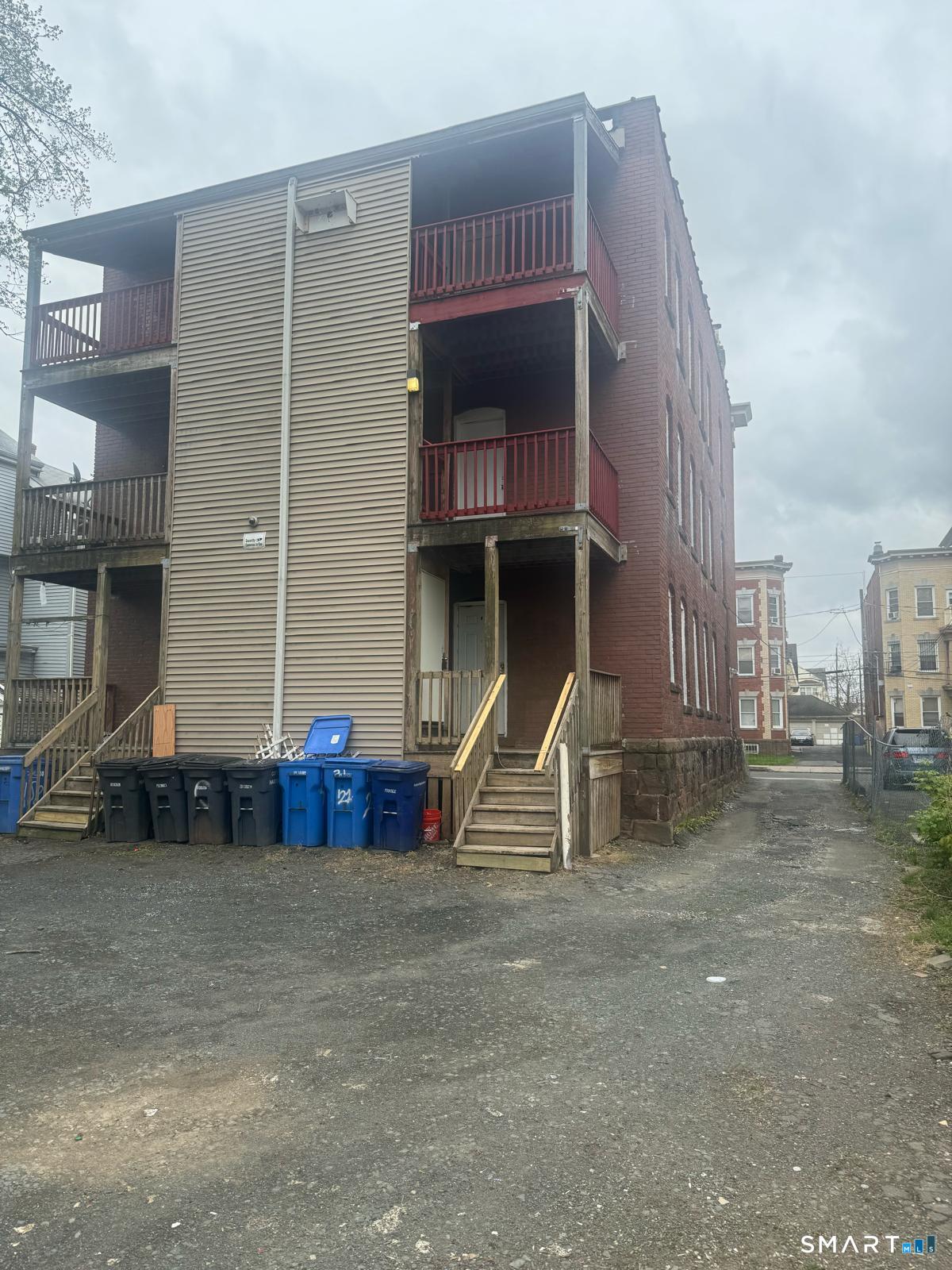 44 Bond Street Hartford, CT 06114 - Photo 11 of 13
