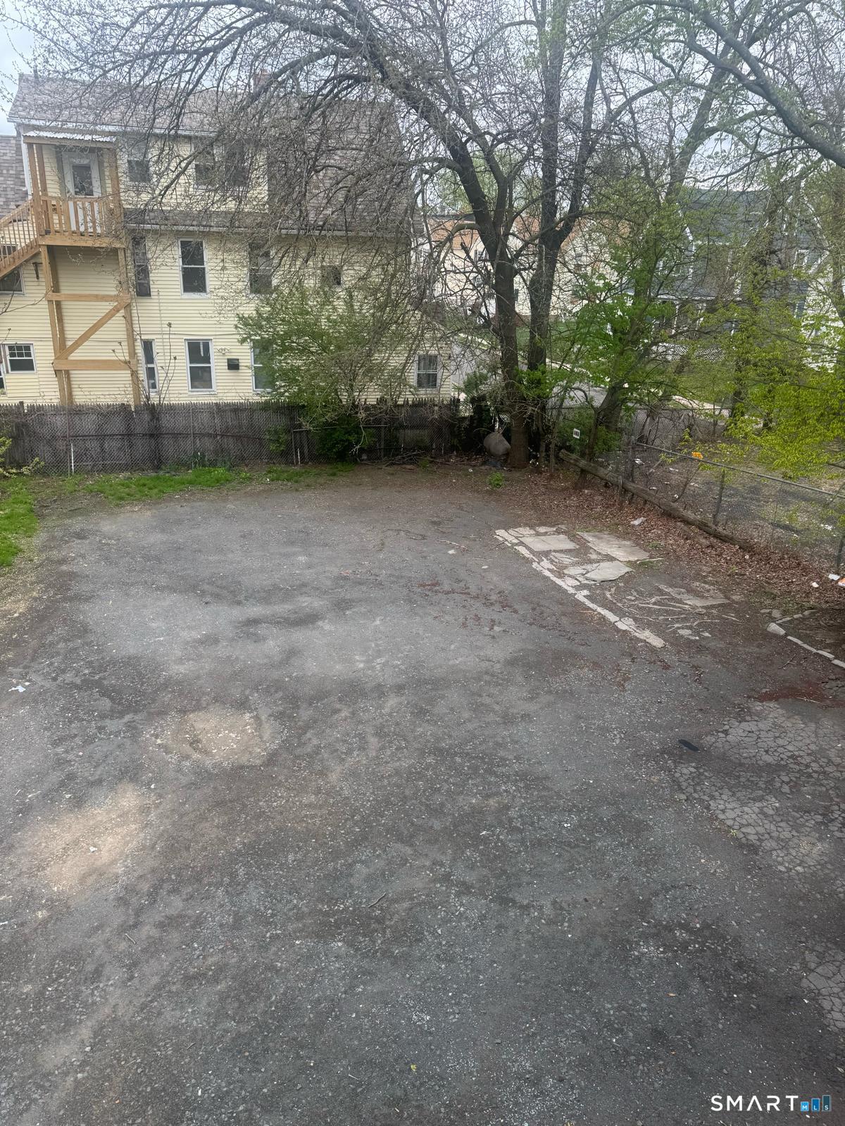 44 Bond Street Hartford, CT 06114 - Photo 12 of 13