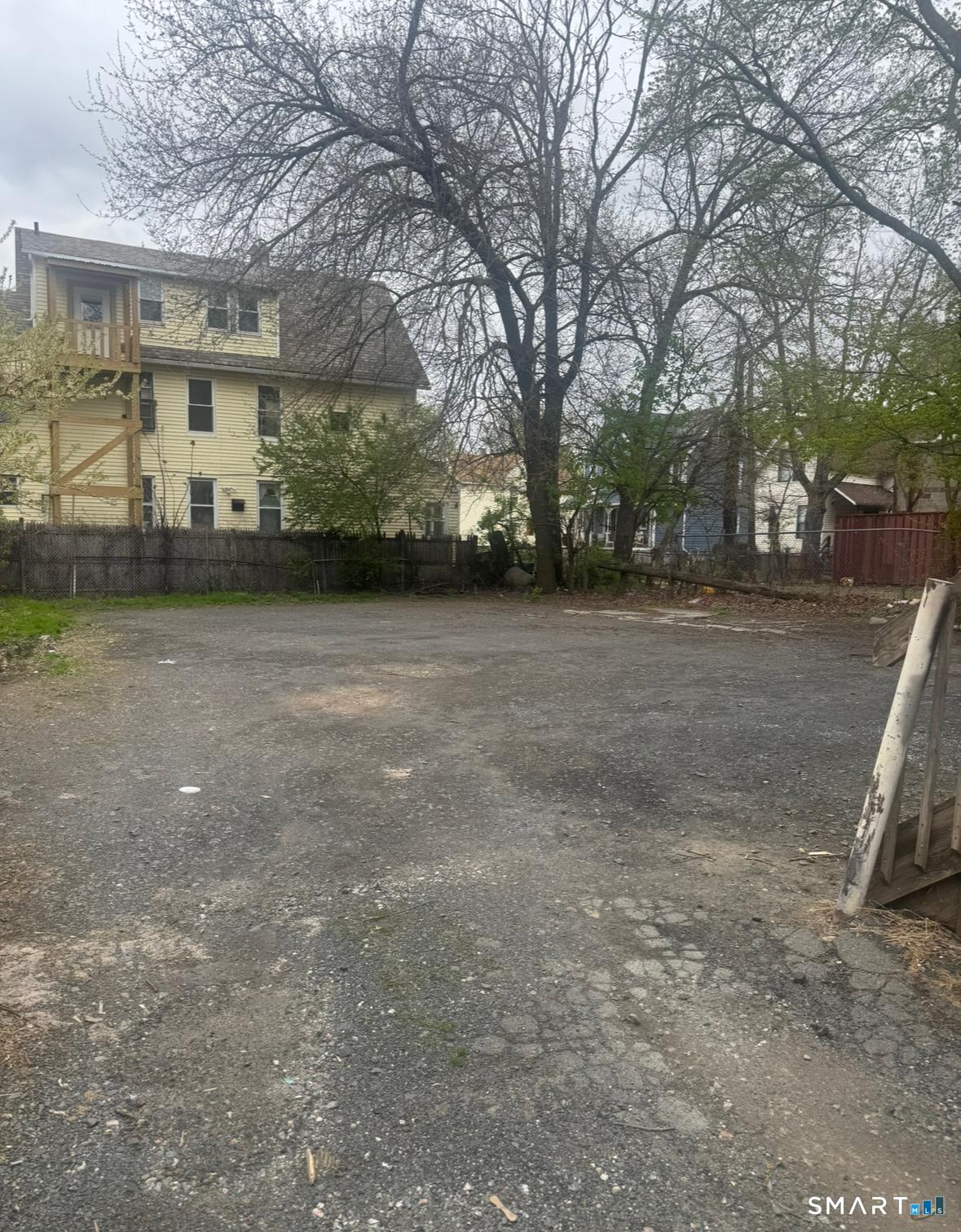44 Bond Street Hartford, CT 06114 - Photo 13 of 13