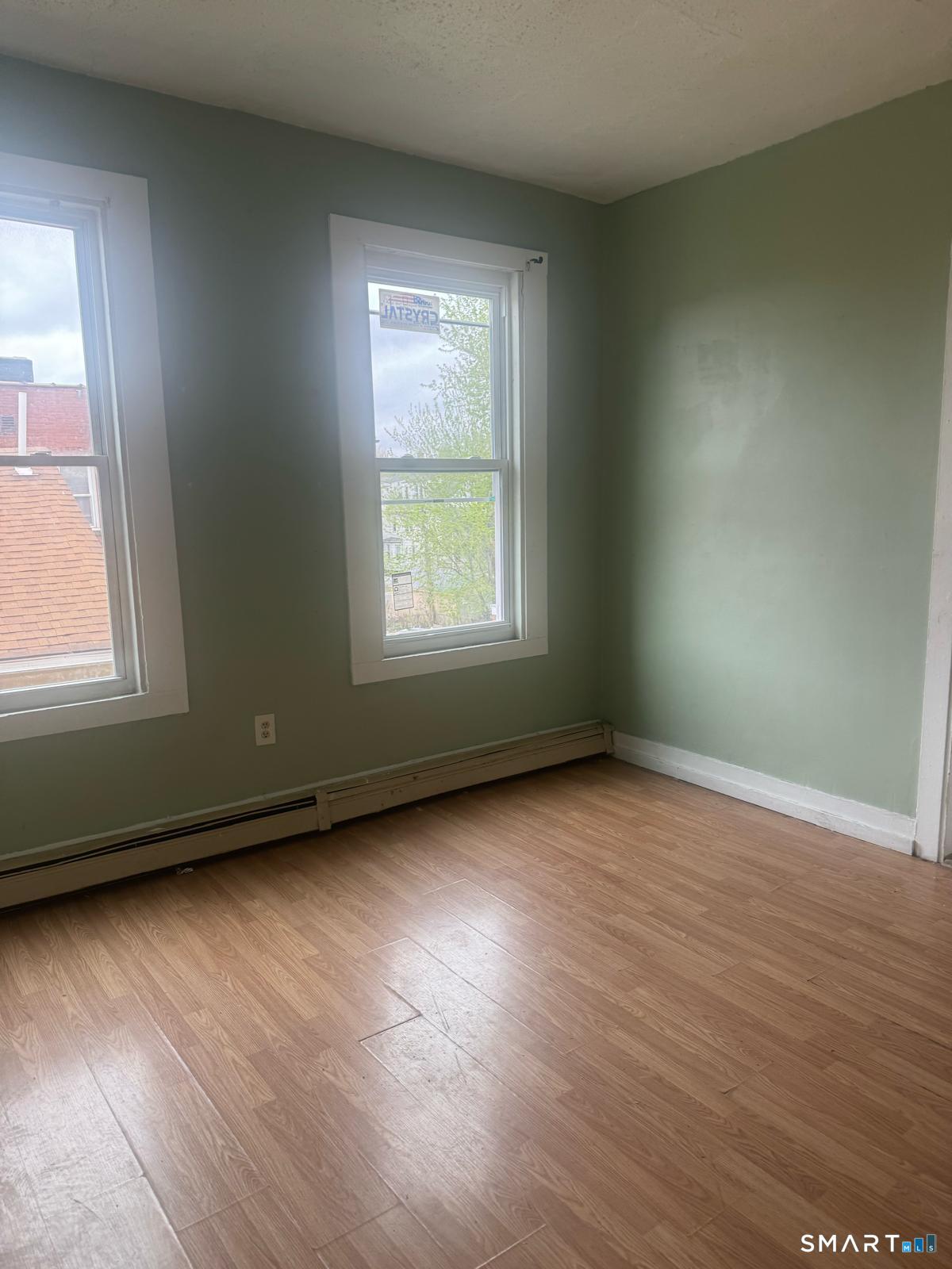 44 Bond Street Hartford, CT 06114 - Photo 5 of 13