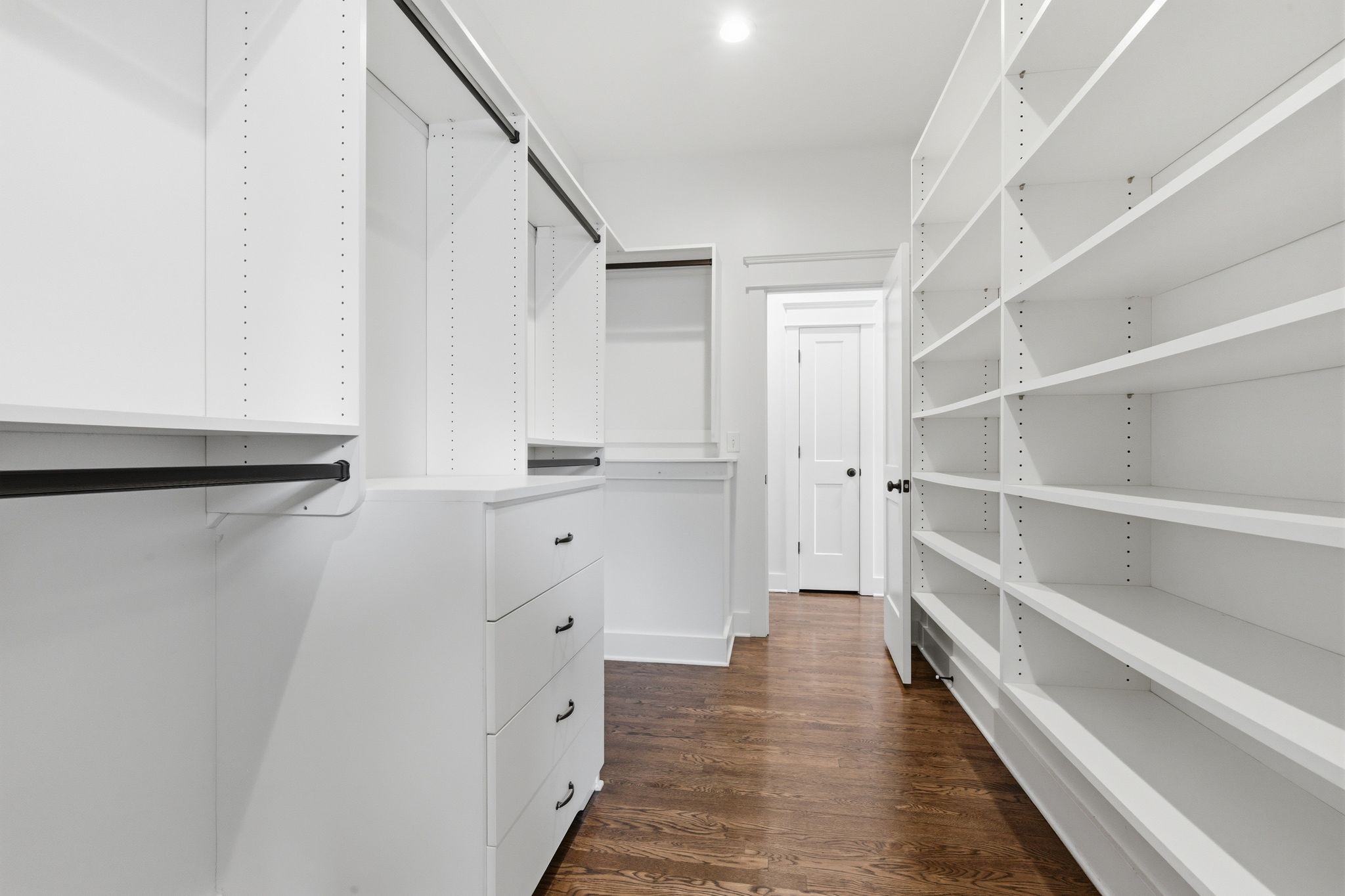 1225 Davidson Road Nashville, TN 37205 - Photo 33 of 47 Gallery Image 33