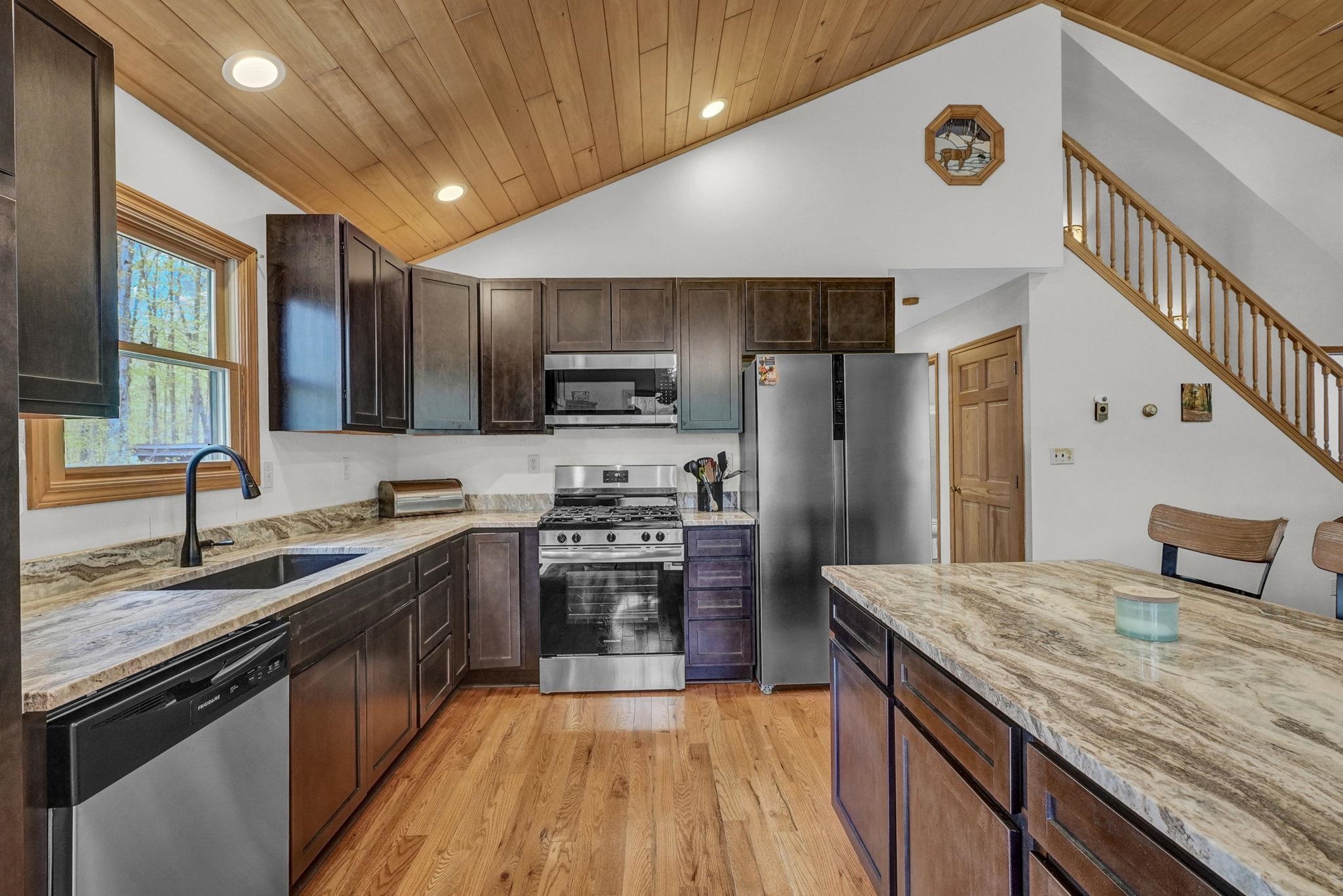 2560 South 25 Road Boon, MI 49618 - Photo 13 of 80