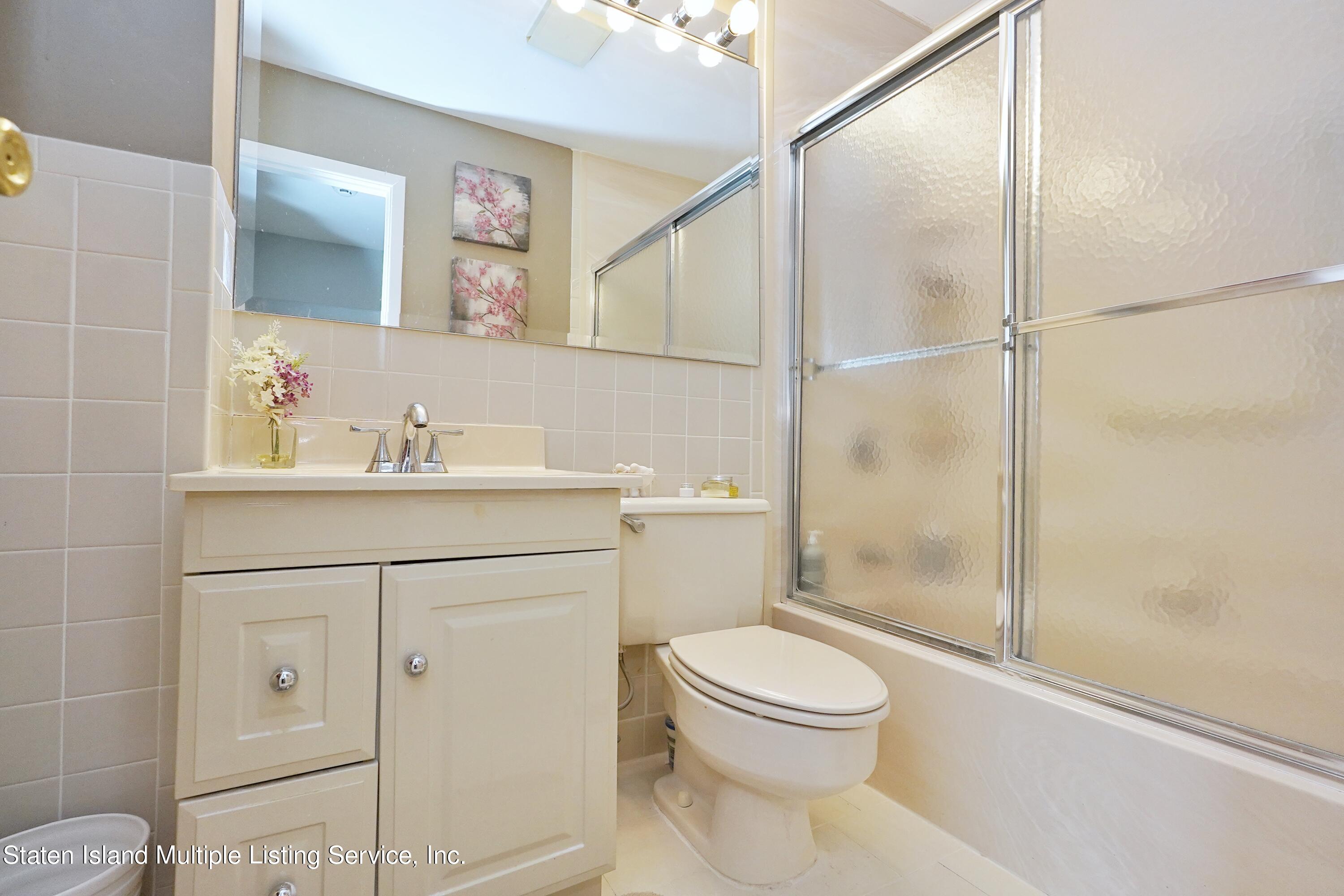 338 Timber Ridge Drive Staten Island, NY 10306 - Photo 21 of 28 Photo Dec 05 2022, 9 41 34 AM