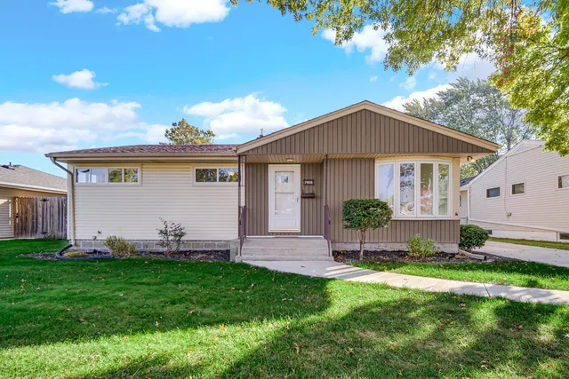 $285,000 | 7905 Jackson Avenue, Munster, IN 46321