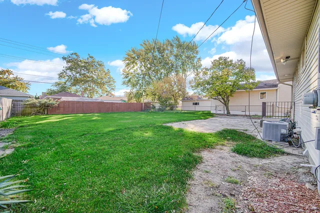 $285,000 | 7905 Jackson Avenue, Munster, IN 46321