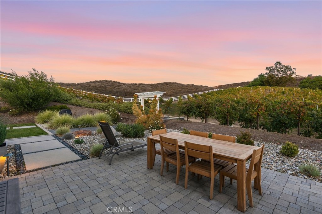 42339 Casa Verde Temecula, CA 92592 - Photo 48 of 59 not sure