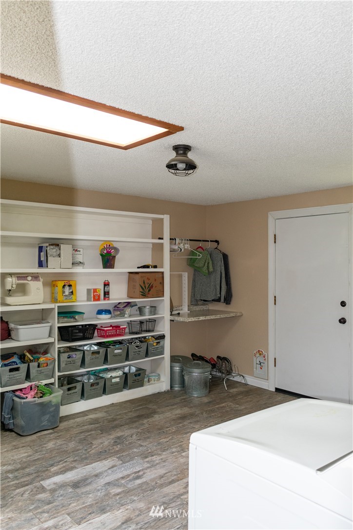 15530 Runyon Road Southeast Rainier, WA 98576 - Photo 14 of 36