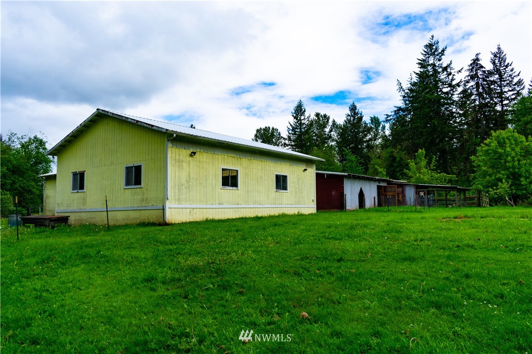 15530 Runyon Road Southeast Rainier, WA 98576 - Photo 26 of 36