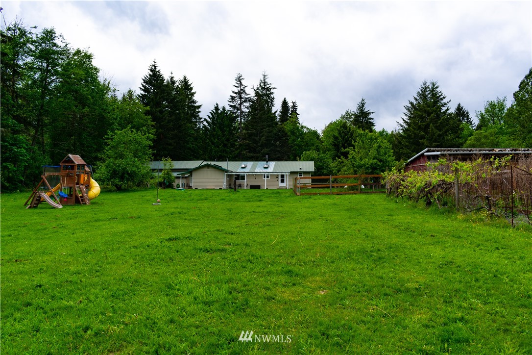 15530 Runyon Road Southeast Rainier, WA 98576 - Photo 32 of 36