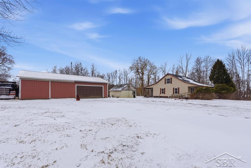 2177 West Knox Road Beaverton, MI 48612 - Photo 2 of 34