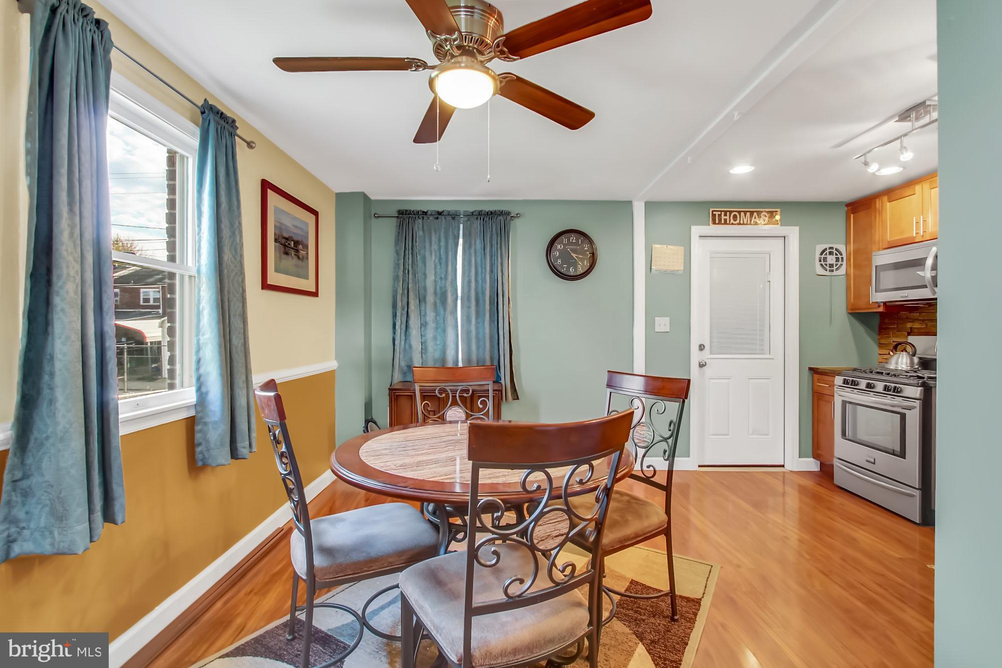 8179 Del Haven Road Baltimore, MD 21222 - Photo 9 of 26 Kitchen / Dining Room