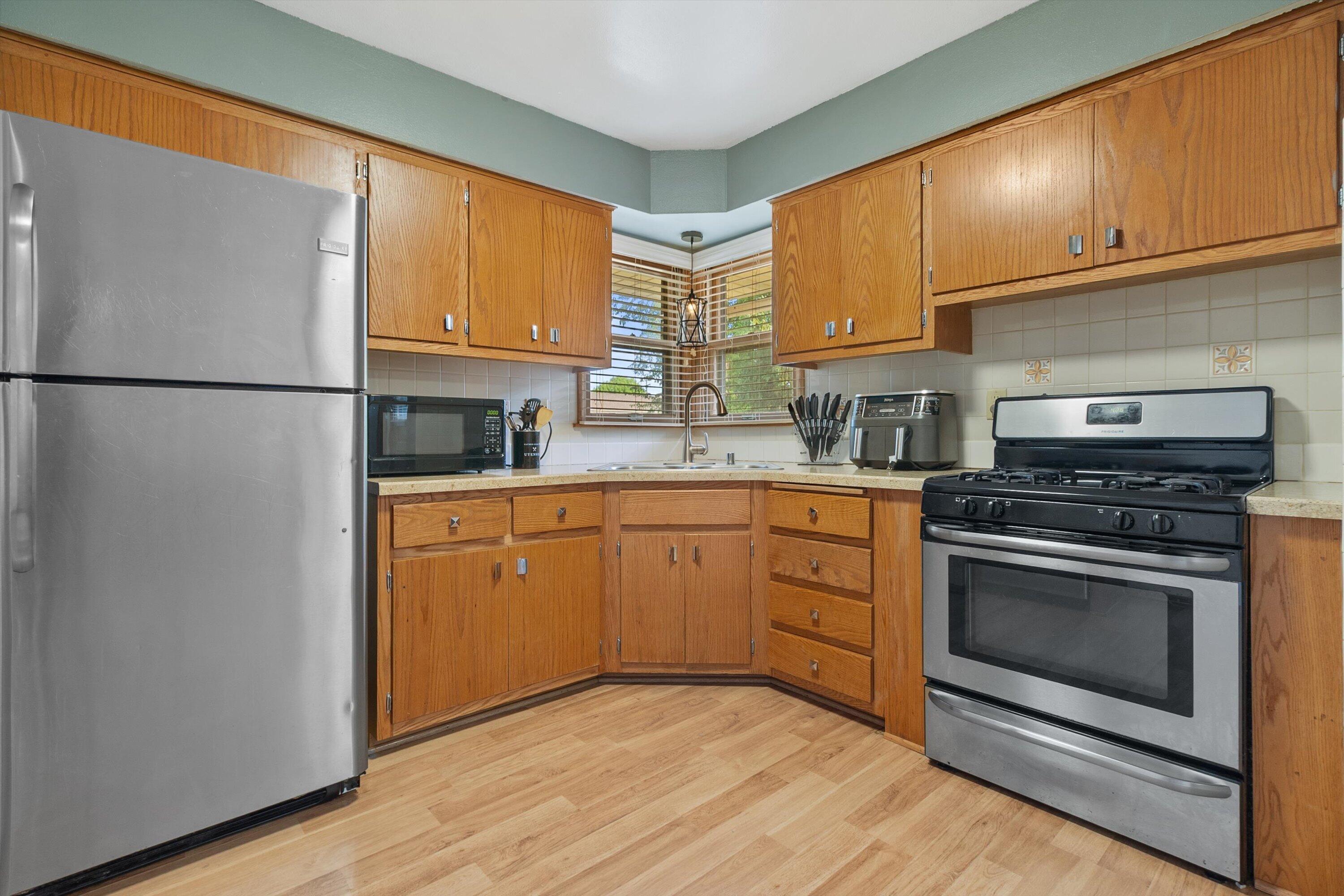 3319 South 86th Street Milwaukee, WI 53227 - Photo 7 of 26 07-E6A6310