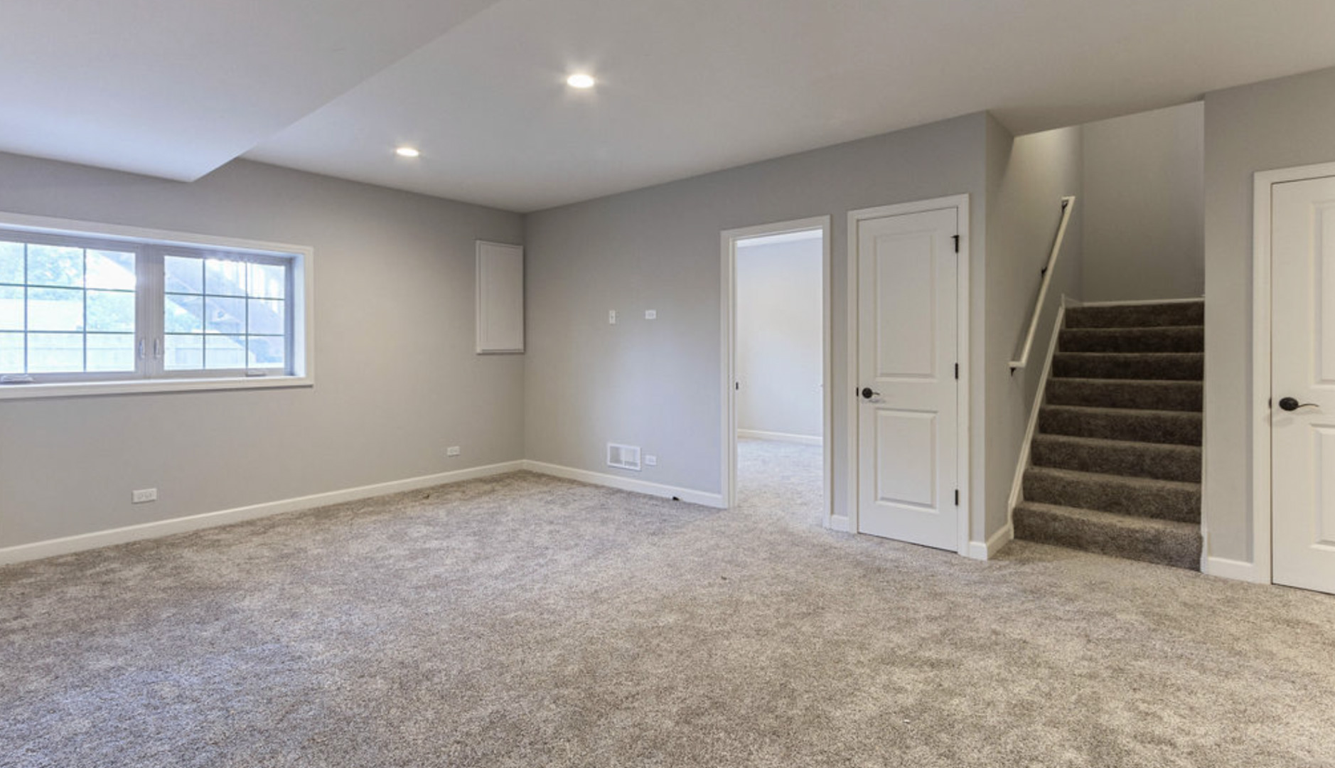 2205 Maple Hill Downers Grove, IL 60516 - Photo 12 of 18 an empty room with windows
