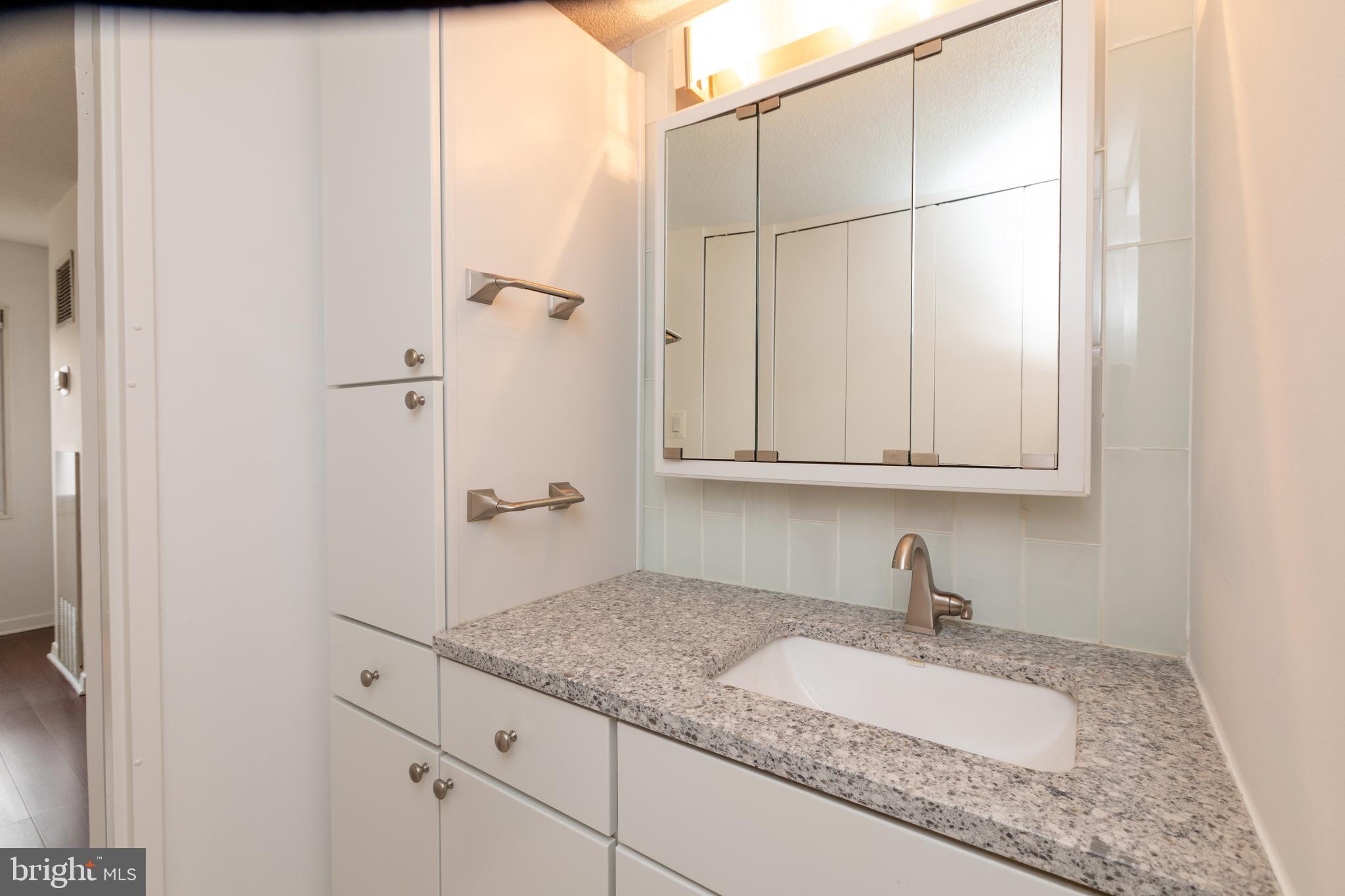 1718 P Street Northwest, Unit 611 Washington, DC 20036 - Photo 20 of 32