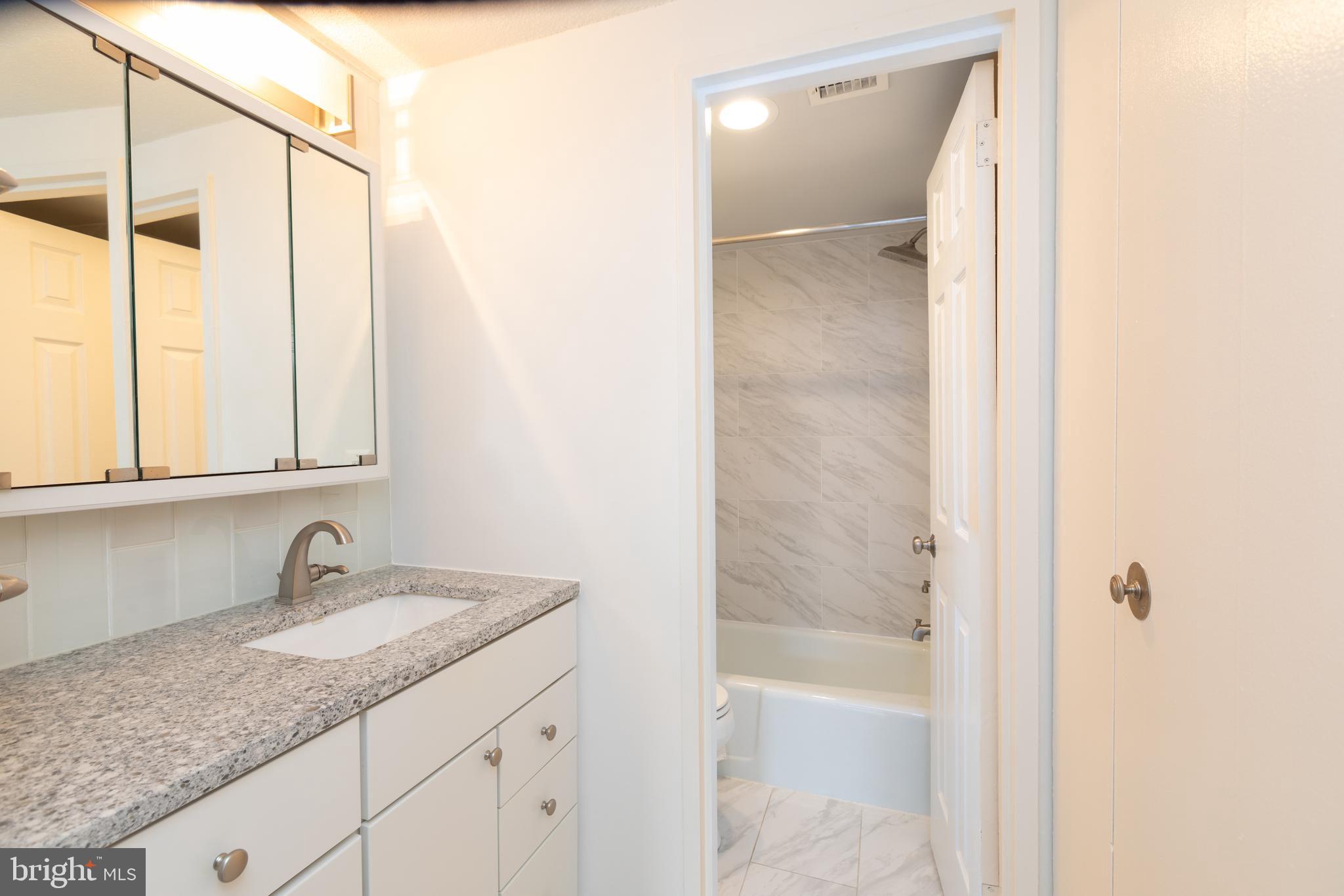 1718 P Street Northwest, Unit 611 Washington, DC 20036 - Photo 21 of 32