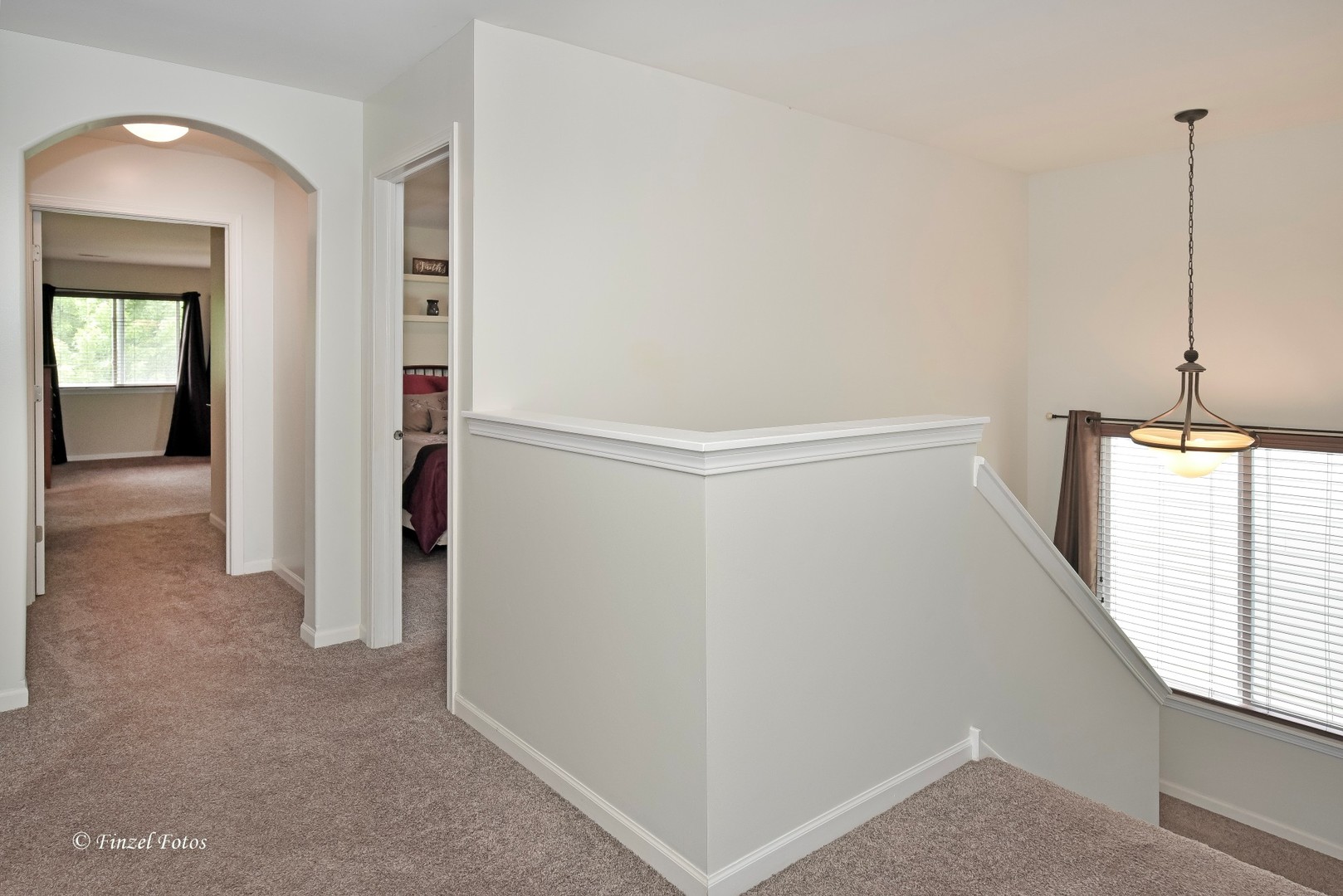 247 Pawtucket Avenue Elgin, IL 60124 - Photo 15 of 39