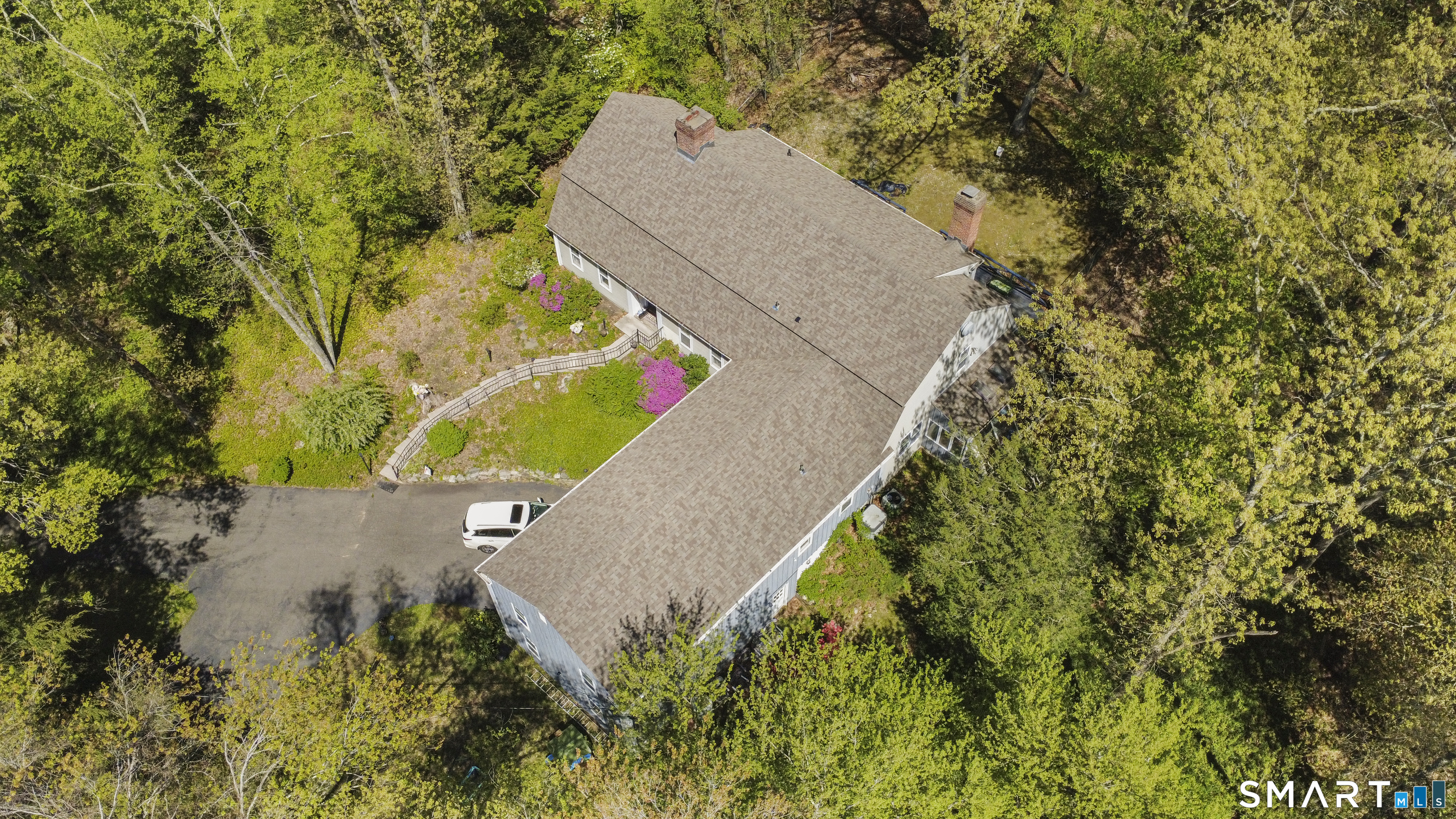 81 Meeting House Road Haddam, CT 06438 - Photo 33 of 35 a view of a yard with plants