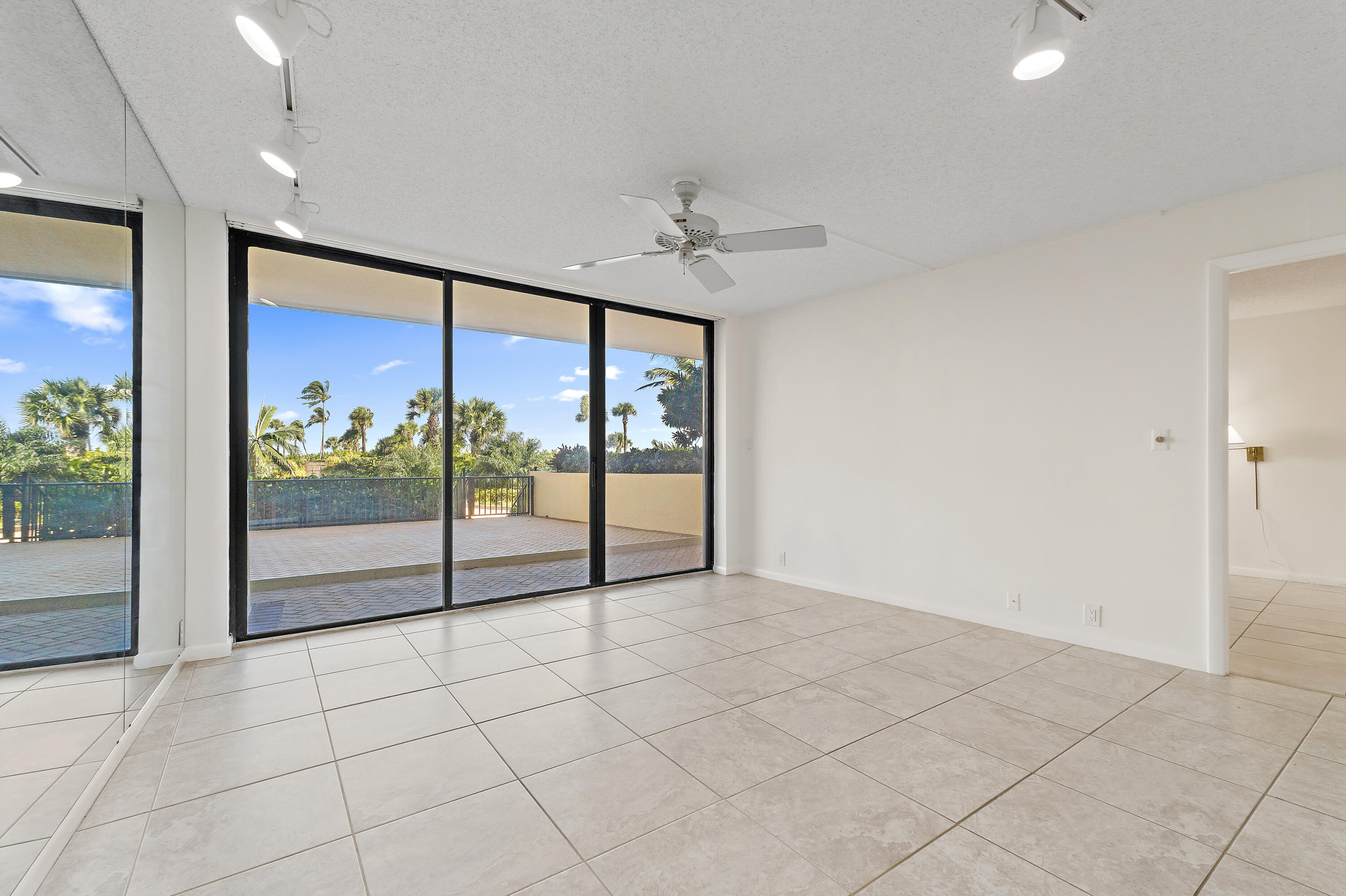 300 Ocean Trail Way, Unit 102 Jupiter, FL 33477 - Photo 9 of 30 005-300OceanTrailWay-102-Jupiter-FULL