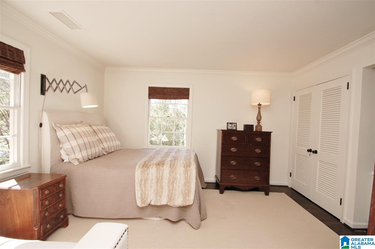 2934 Surrey Road Birmingham, AL 35223 - Photo 20 of 32