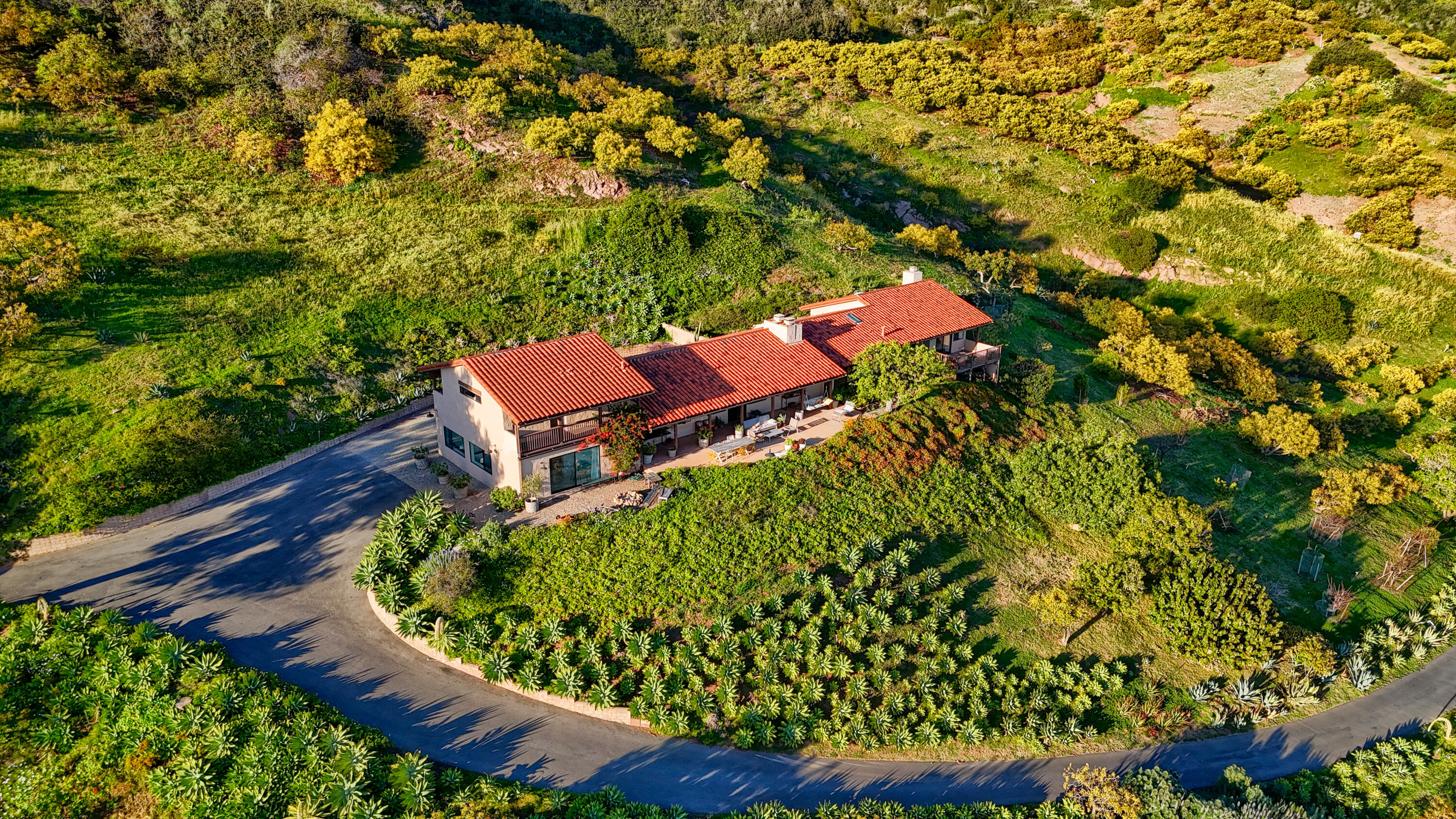 3330 Foothill Road Carpinteria, CA 93013 - Photo 7 of 78 Aerial6