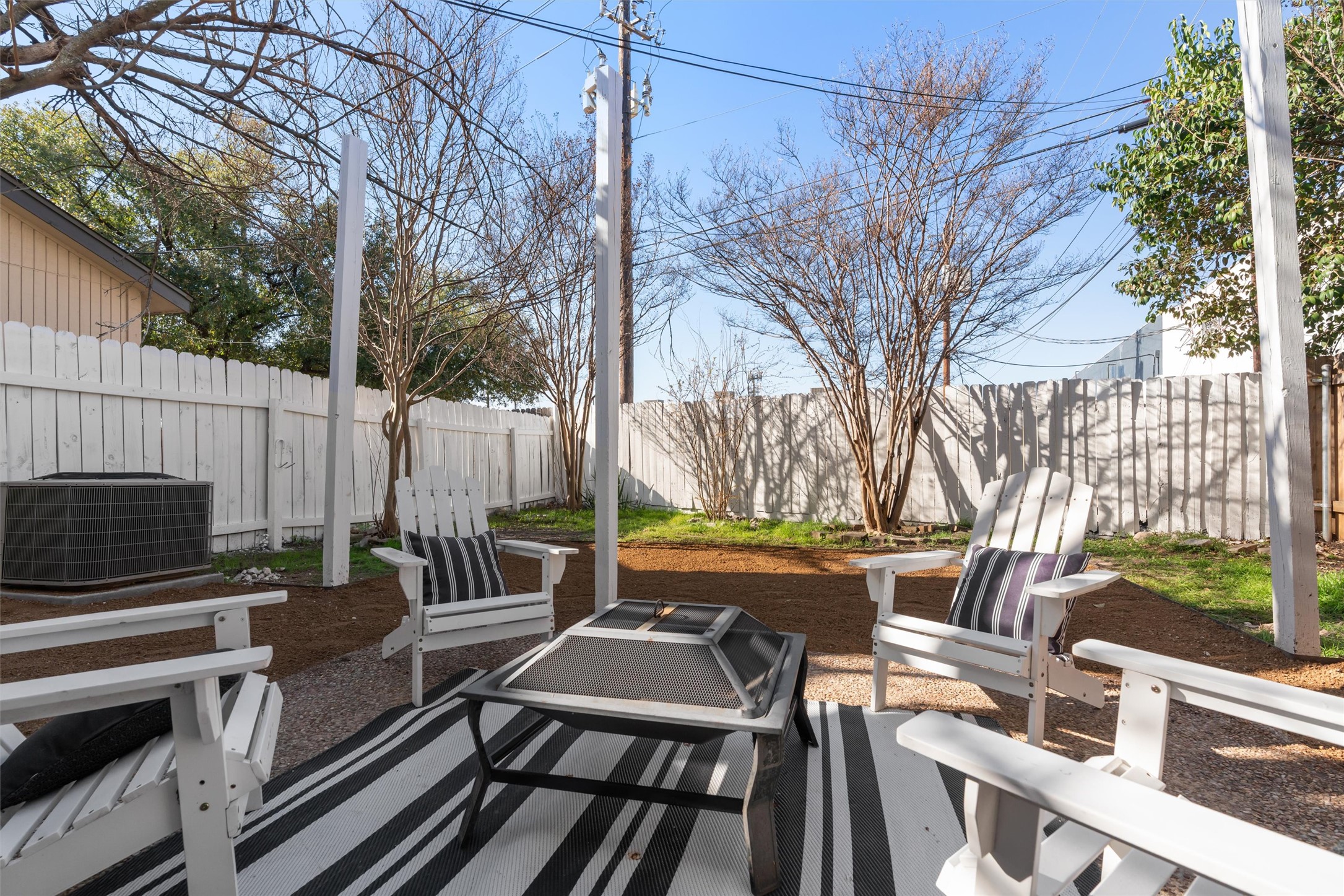 11902 Barrington Way Austin, TX 78759 - Photo 24 of 30 Fenced backyard with a patio