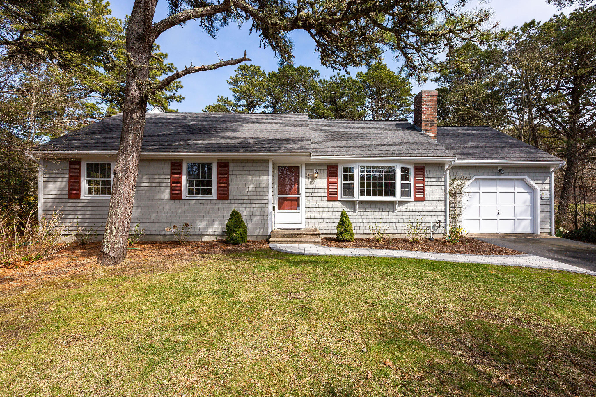47 Hillside Road Harwich, MA 02645 - Photo 4 of 45 47HillsideRd-05