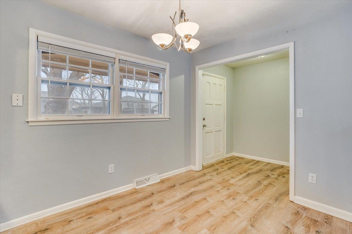 900 Morrison Drive Derby, KS 67037 - Photo 11 of 34