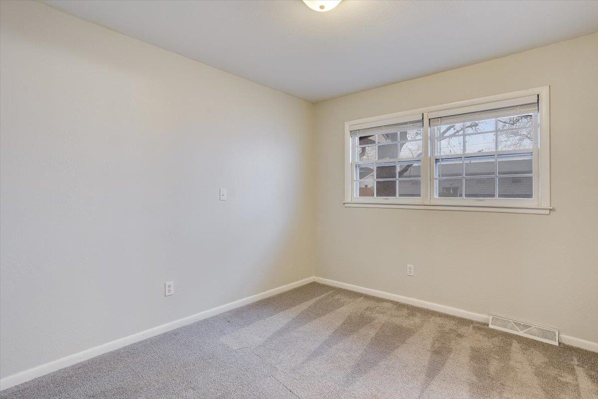 900 Morrison Drive Derby, KS 67037 - Photo 21 of 34