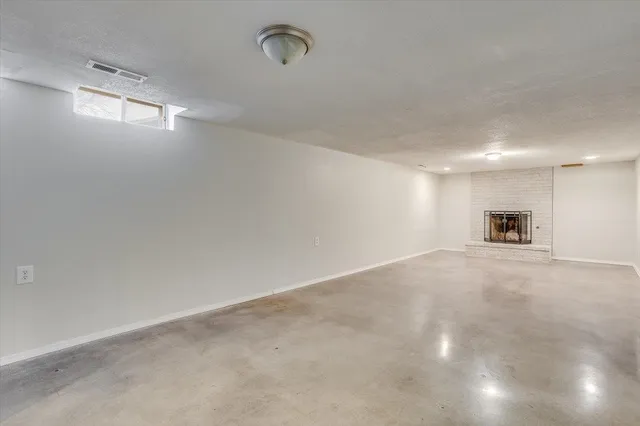 $227,000 | 900 Morrison Drive, Derby, KS 67037