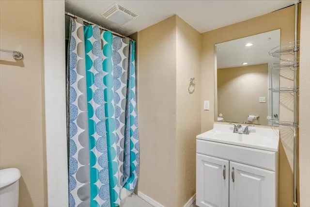 $227,000 | 900 Morrison Drive, Derby, KS 67037