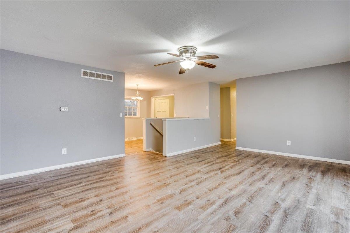 900 Morrison Drive Derby, KS 67037 - Photo 9 of 34