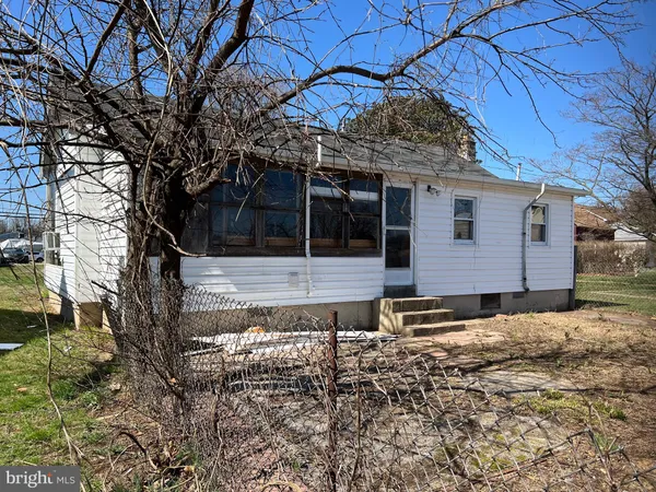 $175,333 | 8019 Edgewater Avenue, Rosedale, MD 21237