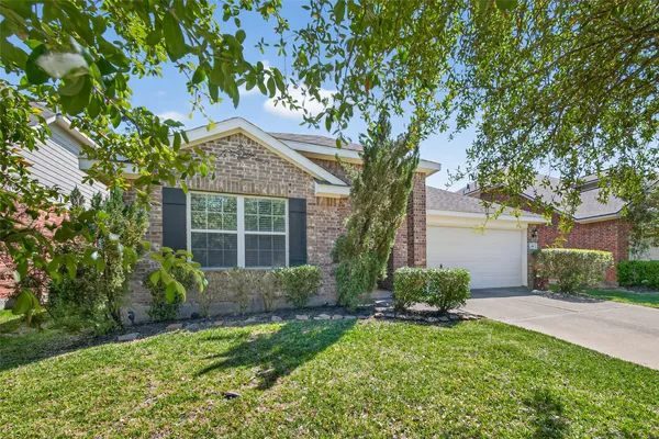 $2,800 | 66 West Lasting Spring Circle, Spring, TX 77389