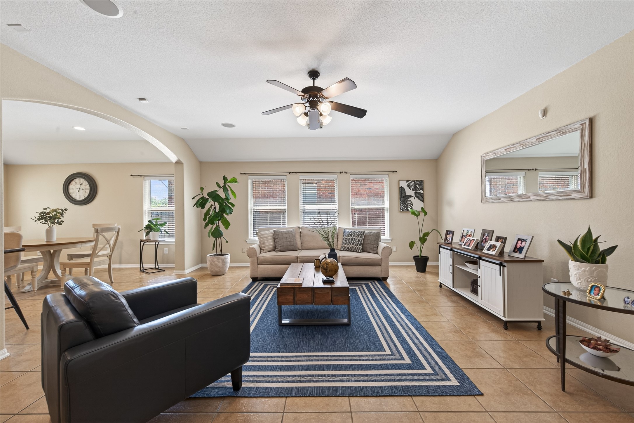 66 West Lasting Spring Circle Spring, TX 77389 - Photo 10 of 50