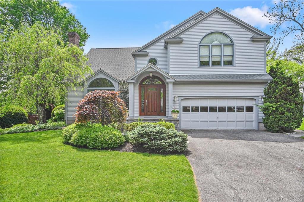 11 Abbey Road Fairfield, CT 06824 - Photo 1 of 1